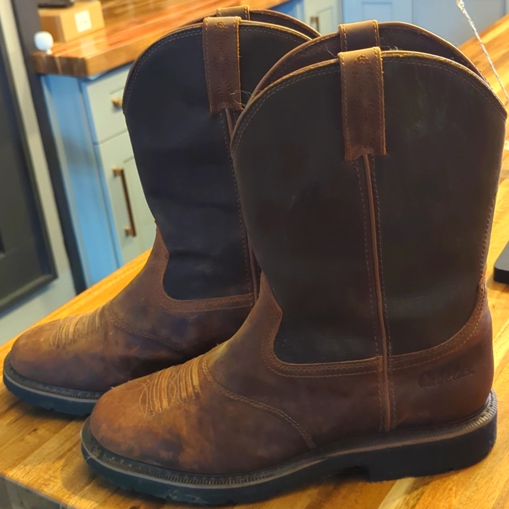 Cabela Leather Upper Men's Boots Size 12 Never Worn